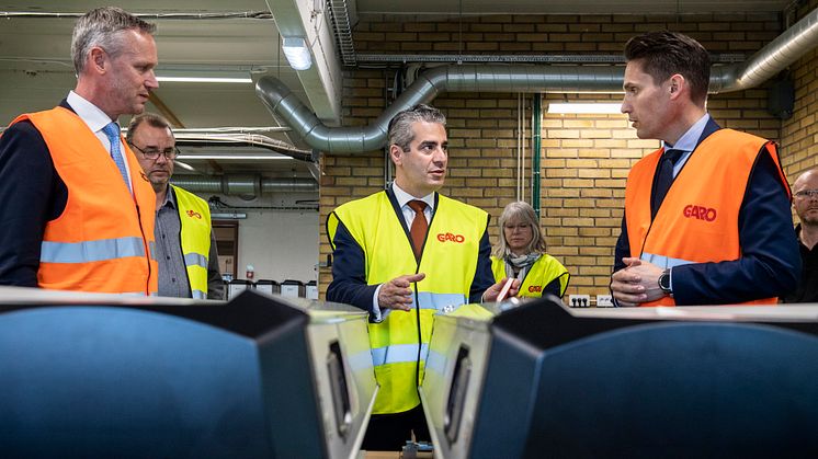 Laddinfrastruktur i fokus när energi- och digitaliseringsministern besökte GARO