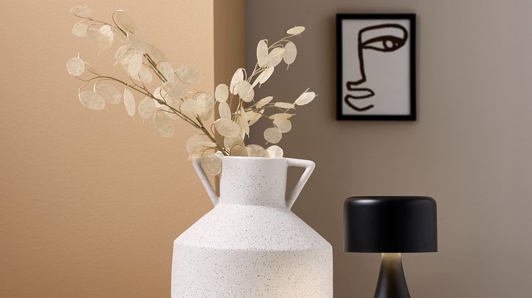 Vase_DINES_Mood