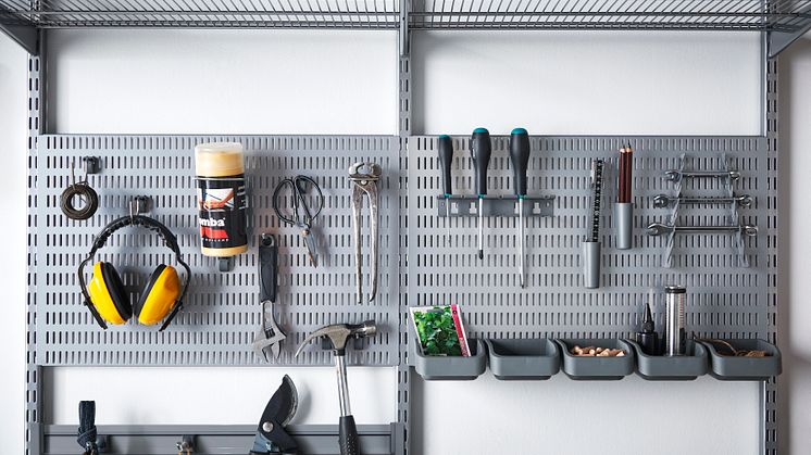 Elfa_garage_storage_Interior_Click-in_system_Classic_2021_05_12