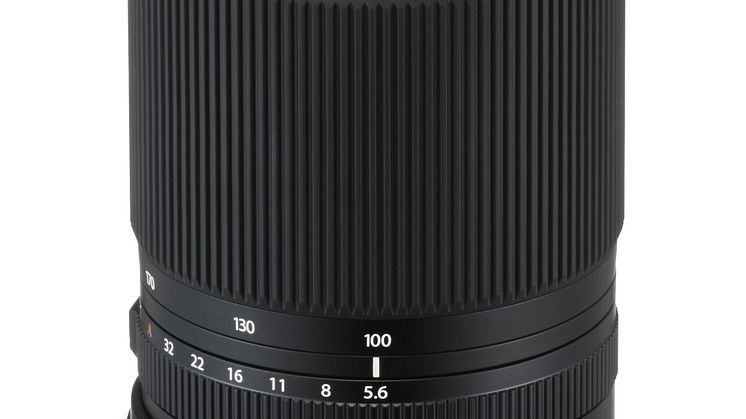 GF100-200mmF5.6 R LM OIS WR 
