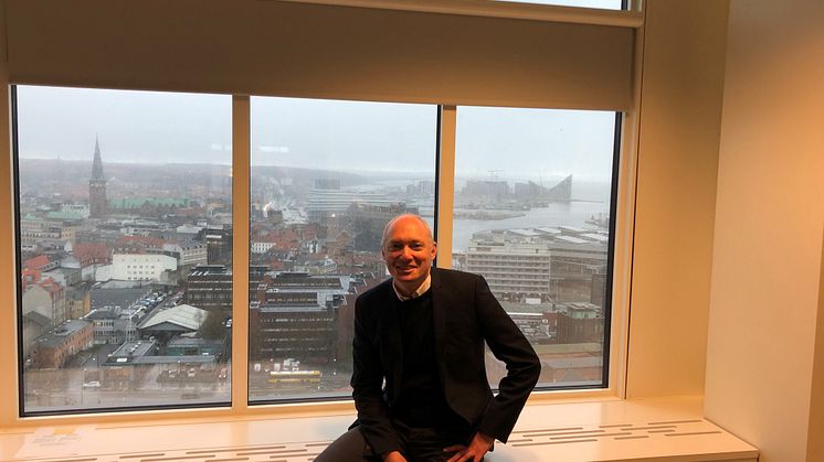 ”Vi ser et stort potentiale i beliggenheden,” lyder det fra Claus Schovgaard Rasmussen, Arkitektgruppen, der ser frem til at komme i gang med at udvikle markante bolig- og erhvervsbyggerier på de attraktive grunde tæt på Aarhus.  