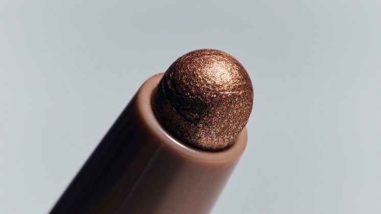 EyeshadowStick_LS46.jpg