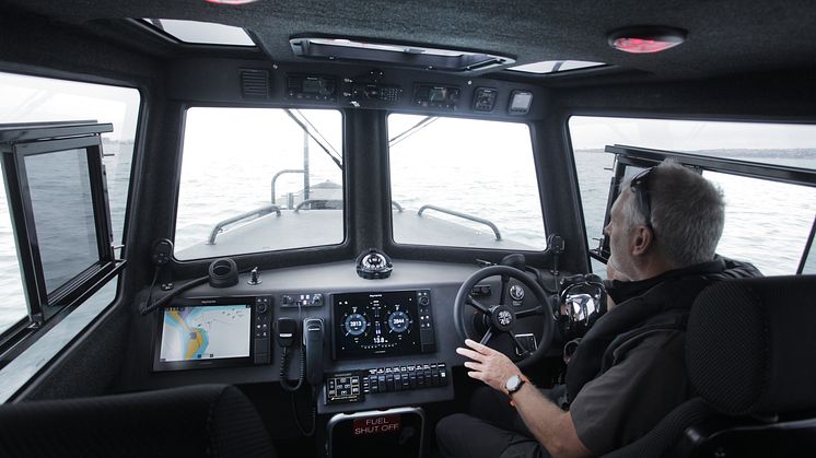 High res image - Raymarine - Dorset Police Boat