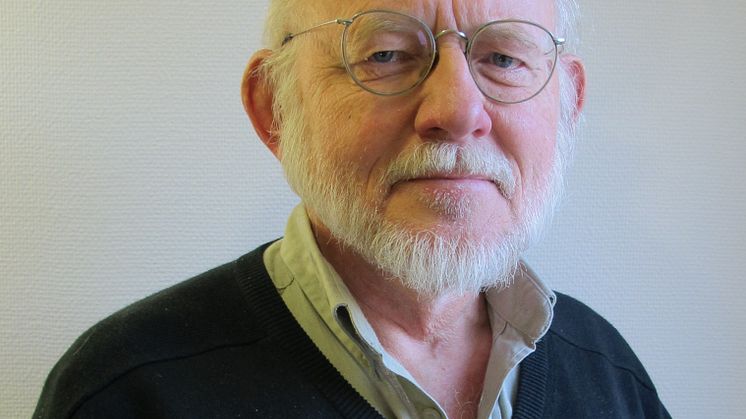 Författarporträtt: Hans-Erk Lindström