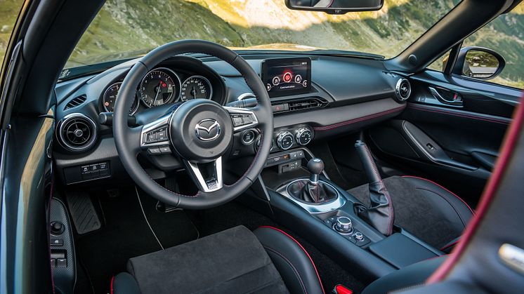 Mazda MX-5 Roadster