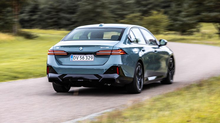 BMW i5