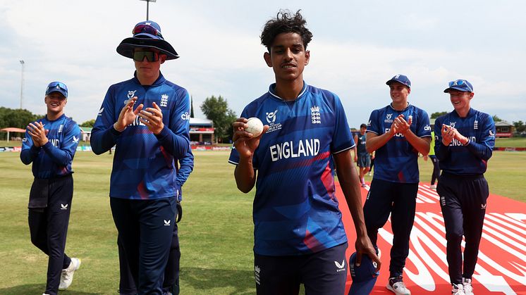 England Men's U19s beat Zimbabwe in World Cup Super Sixes