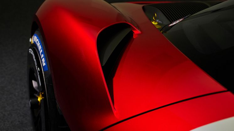 21 Porsche Mission R.jpg