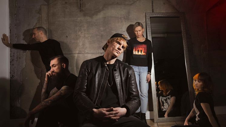Den 27. februar kan du opleve sjælevandrende indierockudladninger fra Mother Mother i Lille VEGA.