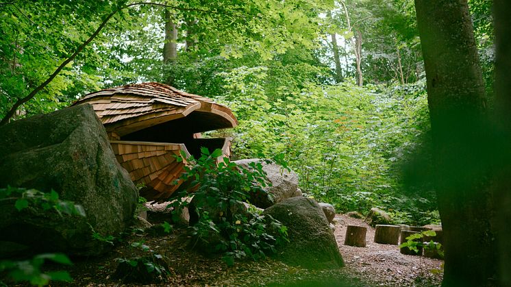 Vindskyddet Pod vid Österlövs badplats i Kristianstads kommun skapades under fjolårets festival.