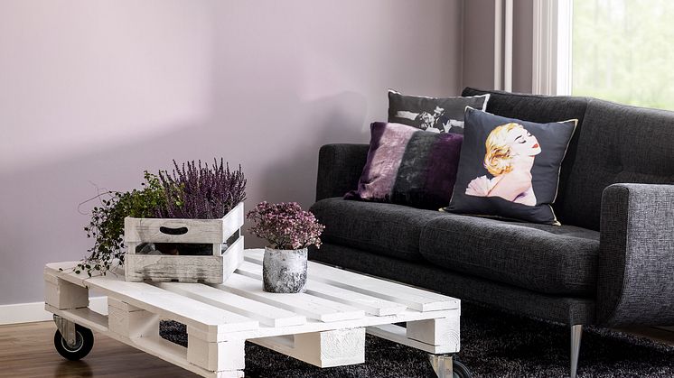 Färgkartan PASTELL från Caparol - Nya kulörer och inspirationsmiljöer för hållbar trendig färgsättning inomhus