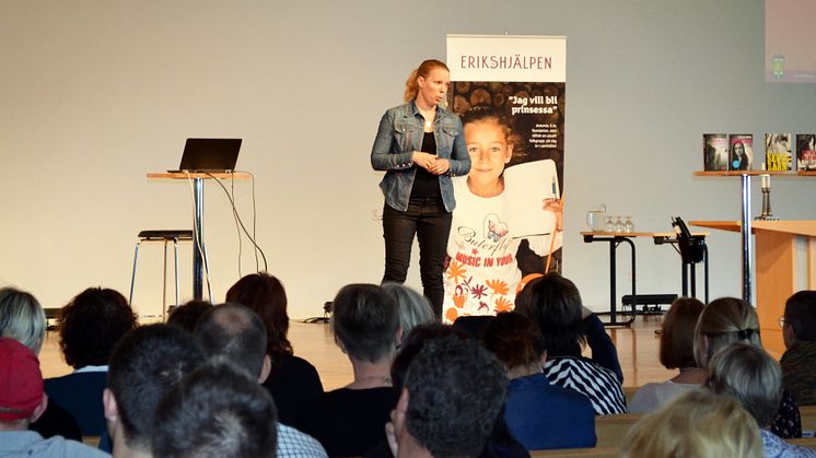 Föreläsning om barnen som utnyttjas på nätet