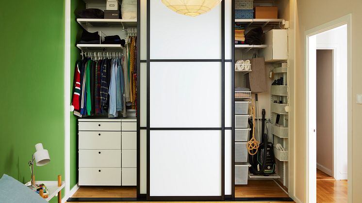 DK_Elfa_Clothing_Interior_Click-in_system_Decor_Slidingdoor_Artic_2023_01_244