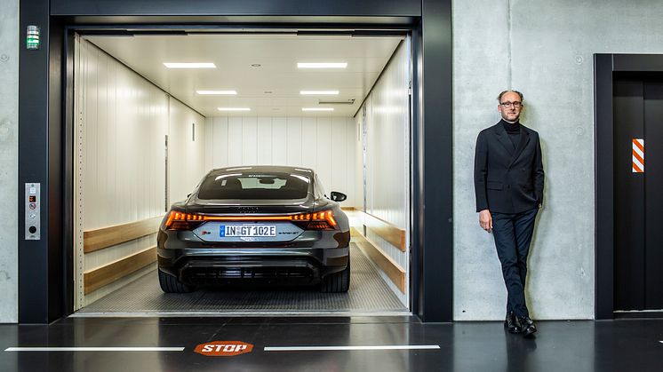 Audi RS e-tron GT og Marc Lichte, designchef for Audi