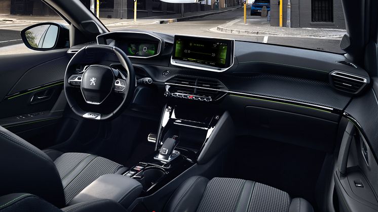 PEUGEOT_208_1902STYP_300