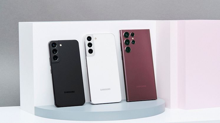 Samsungs presenterar nya flaggskepp – Galaxy S22, Galaxy S22+ och Galaxy S22 Ultra.
