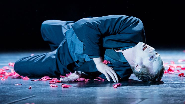 Fredrik Evers som Hendrik Höfgen i rollen som Mephisto. Foto Ola Kjelbye.