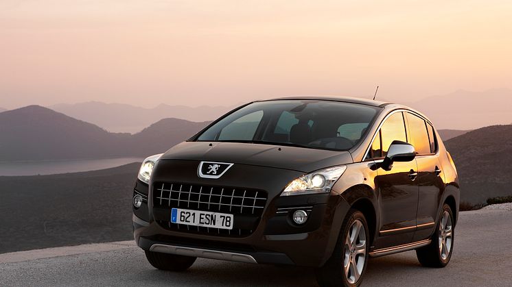 Ännu lägre bränsleförbrukning när Stop&Start introduceras på Peugeot 3008, 5008 och Partner!