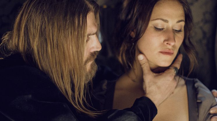 07_Christian IV_Still_Rudi Køhnke og Rosalinde Mynster Credit Jason Idris Alami
