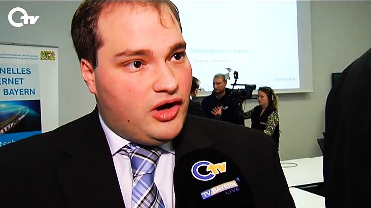 Oberpfalz TV - Nachrichtenbeitrag Pressekonferenz Breitbandausbau am 12.02.2015