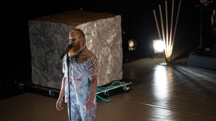 Cirkus Cirkör : Underart - hyllning till en kraschlandning