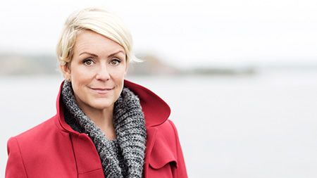 “Det är dags att vi tar humor på allvar!” Komikern Karin Adelsköld inviger KOMMEK.