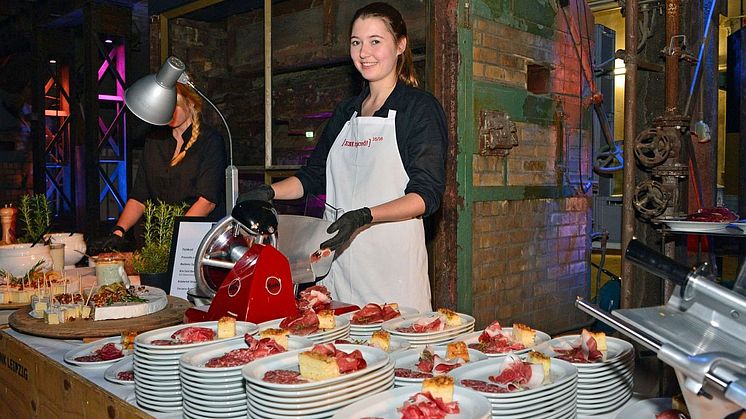 Mit einem kreativen Catering bot ENK Leipzig den rund 150 Gästen einen Augen- und Gaumenschmaus