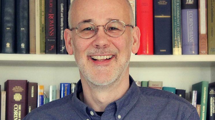 Författarporträtt: Mikael Tellbe