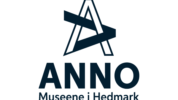 ANNO_Logo_Sentrert_Sort.png