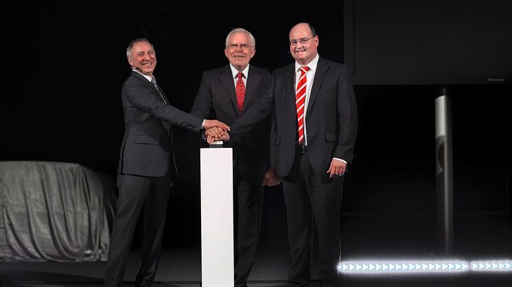 Audi indvier Europas største lys-tunnel i nyt kompetencecenter