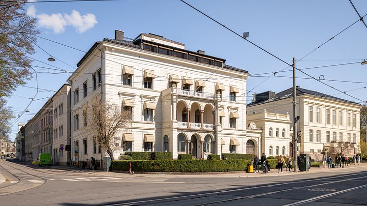 Colliers - Henrik Ibsens gate 53-1 Photo Dmitry Tkachenko