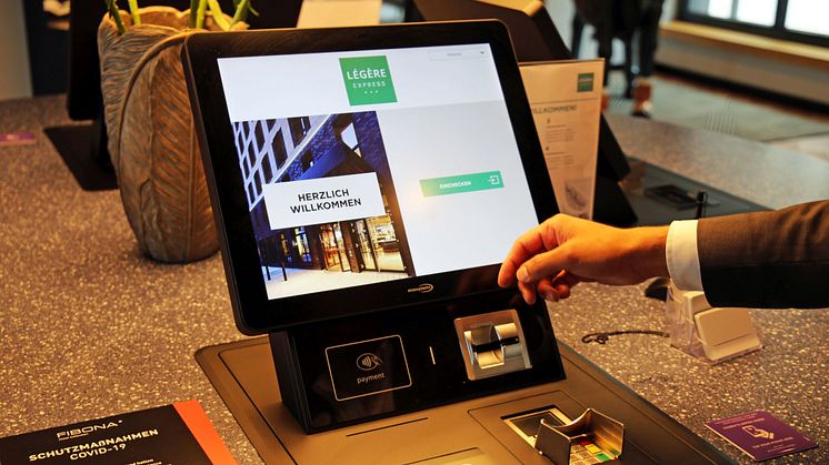 Digitaler Check-In Schalter im Légère Express
