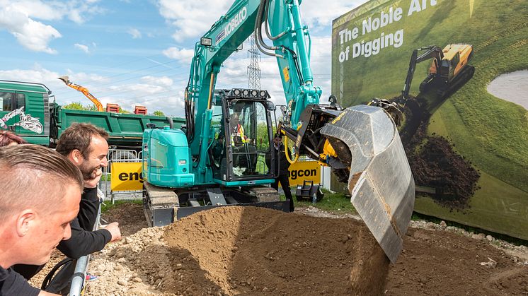 engcon, Intermat 