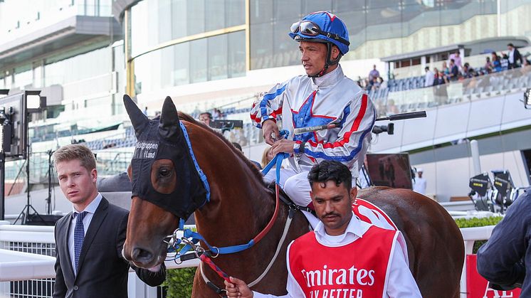 I Kirk i ledvolten inför säsongens sista start i Dubai. Foto: Cedric Lane 