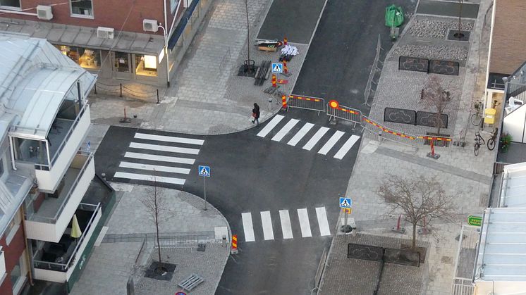 Lillbrogatan klar