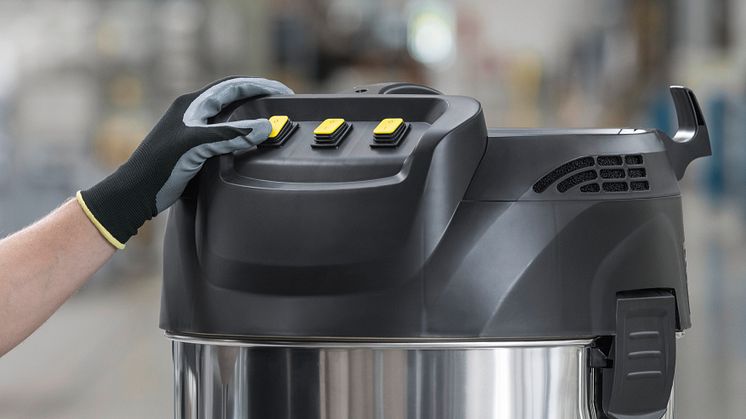 Kaercher_IVM_60_36-3_H_ACD_plastic_processing_det-300_dpi