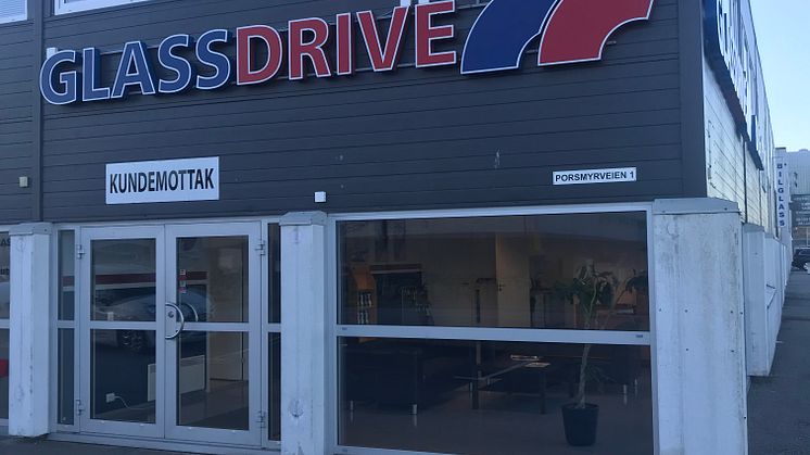 Hurtigruta Carglass® ekspanderer