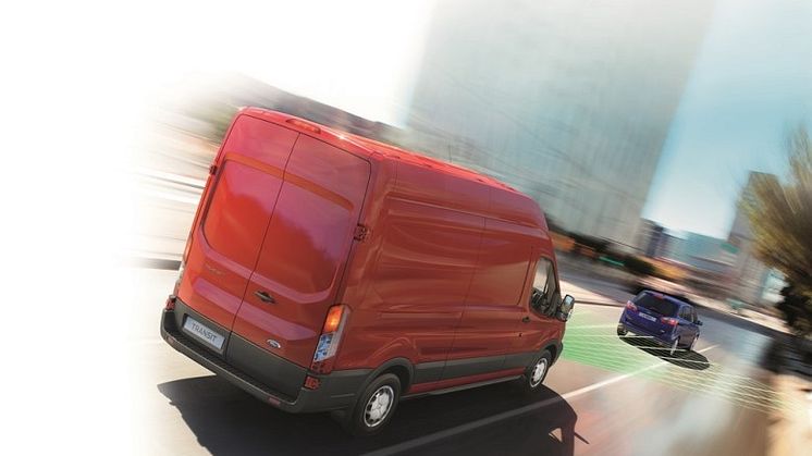 Ford2016_Transit_PreCollisionAssist_PedestrianDetection_14