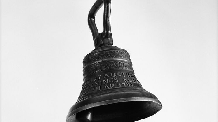 The Auction bell