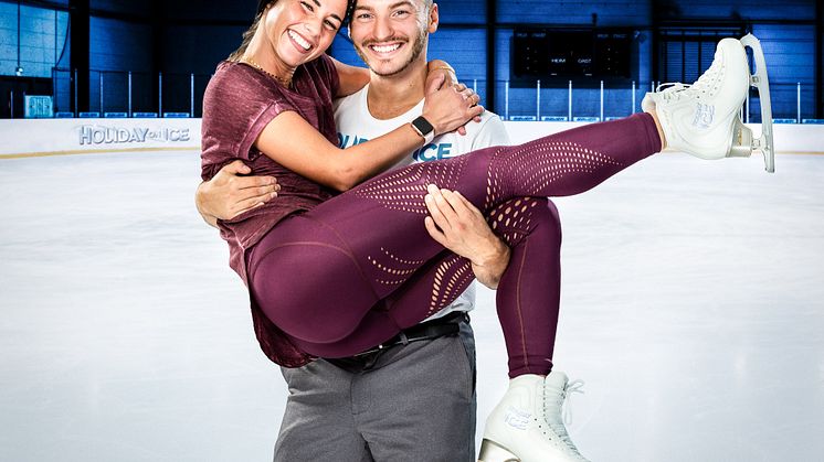 Dream-Team Sarah Lombardi und Joti Polizoakis bei HOLIDAY ON ICE wiedervereint