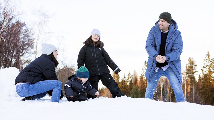 Maria Neves och Lizandro Quevedo och deras familj har hittat rätt i Skellefteå. Foto: Patrick Degerman