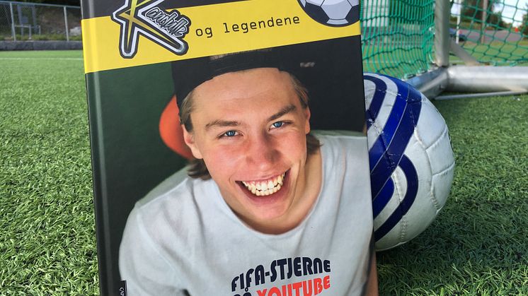 Nå foreligger boken om YouTube-fenomenet, Randulle. Bak navnet skjuler 19 år gamle Sander Austad Dale seg. Han har over 13 millioner visninger på YouTube.