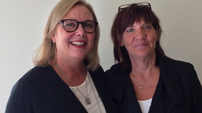 Lena Qvillberg och Ylva Åström, sekreterare på Vårdlots Dalarna.