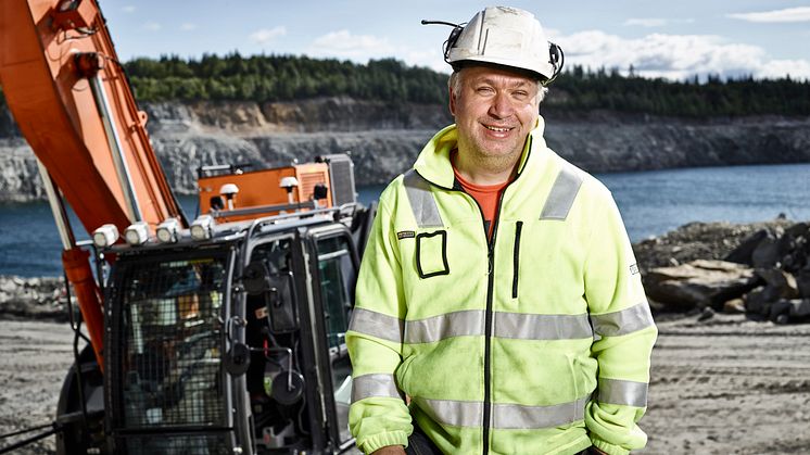 Hitachis materialhanterare blev unik borrigg