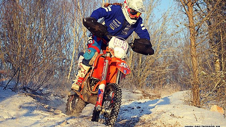 Johanna tog hem årets första seger i Enduro.