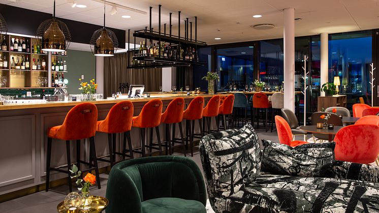 Radisson Blu etablerar sig i Lund och erbjuder nu en cool cocktailbar och ett co-working utrymme.