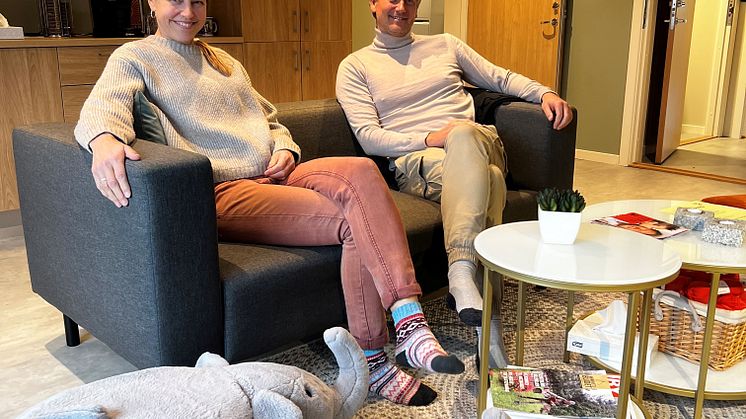 Ragnhild Østmo og Jarle Heia er klare til å ta imot familier som skal feire jul ved Myrsnipa Samværssted. 