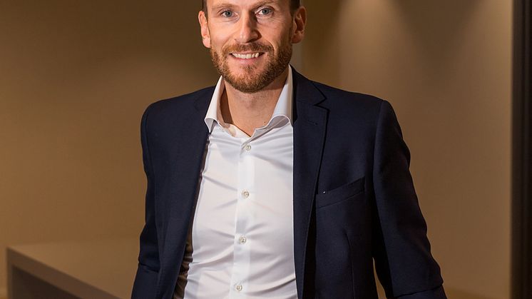 Michael Almqvist Masior, Marknadsdirektör