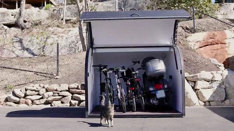 Dooman Katten Cykelgarage 1