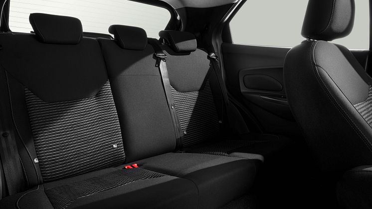 2018_FORD_KAPLUS_Ultimate_Rear_Seats_01_011